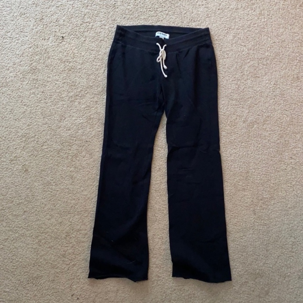 Old navy black sweatpants